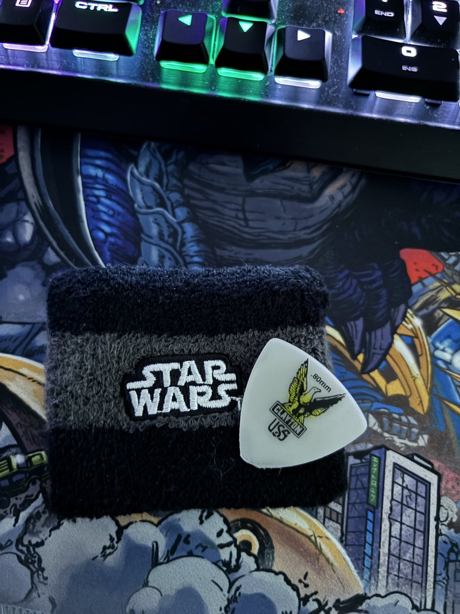 outta town this weekend makeup streams 1/3