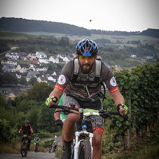 polindertrnsprt's tweet photo. Beste volgers,

In september wil ik mij weer gaan inzetten voor @duchennepp door mee te doen met @Duchenne_Heroes    Heb jij ook nog iets over voor de jongens met deze nare spierziekte?  Sponsor mij via : https://t.co/S7NLHYC9pk #Duchenne #Spierziekte #Daney https://t.co/KWGewT0tSt