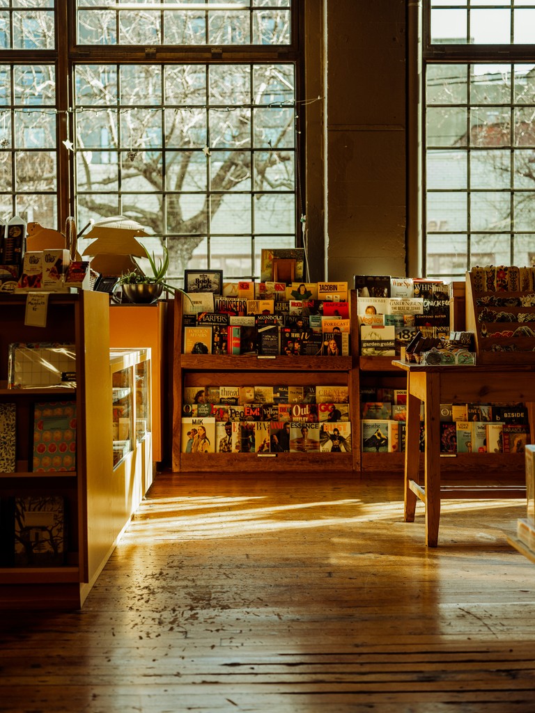 ElliottBayBooks's tweet photo. A serene start to the week at our haven of books 📖 Dive into a new chapter with us this Monday morning!

 #IndependentBookstore #QuietReflection #EBBC https://t.co/ahP9mgVPLy