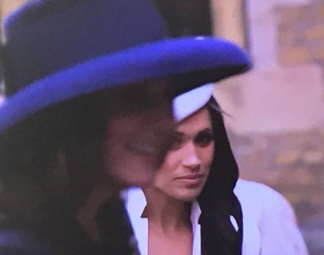 daisieflowers77's tweet image. The death stare that would chill your blood.
To those that will knowingly cross paths with #EvilEyes - carry a crucifix people.
