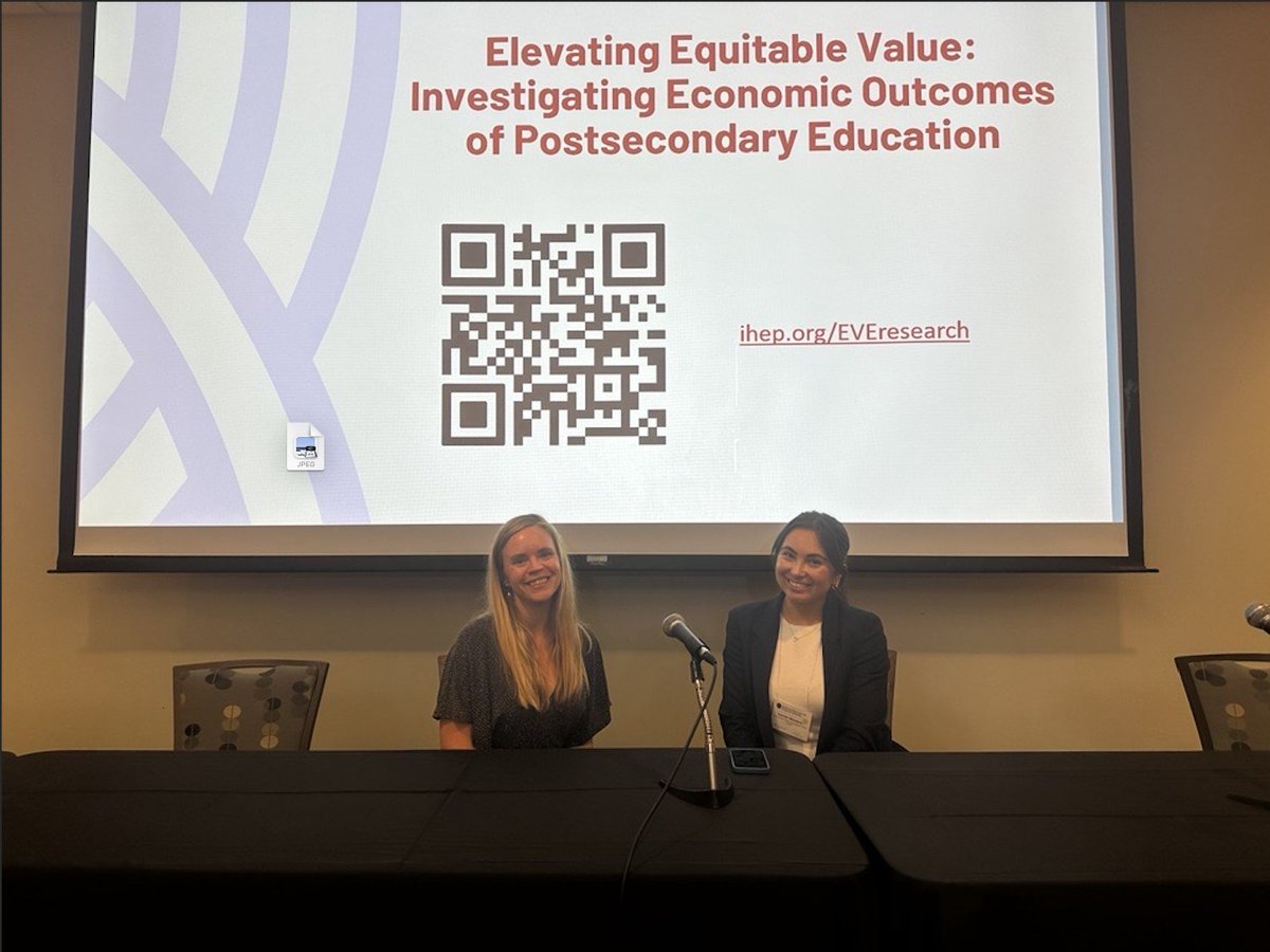 IHEPTweets's tweet photo. #ICYMI Team IHEP presented at #SFARN2024 about how researchers are using the #EquitableValueExplorer to uncover fresh insights into the economic returns of higher ed. Check out our new research series: https://t.co/utGMUnCBQ2 https://t.co/rYtFWTNyR1