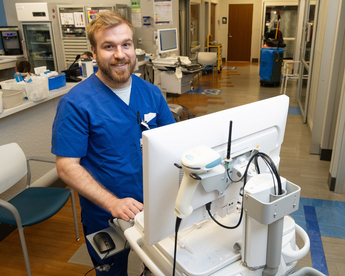 USACONursing's tweet photo. Luke Thomas, a spring 2024 nursing graduate, chose to become an emergency room nurse because he thinks the speed and stress of the job actually make it easier for him to begin his career. #SouthAlabamaNursing 

Read more: https://t.co/plwCjnpinV https://t.co/NEgoQTIMdr