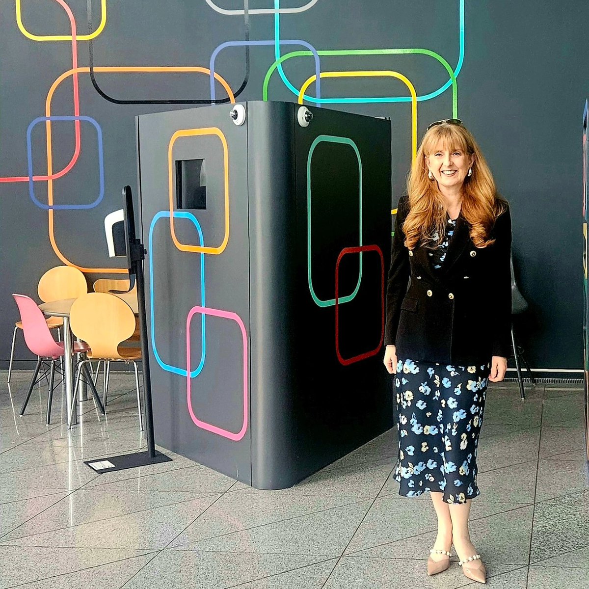 Sandra Oman (@sandraoman1) on Twitter photo Lovely to chat to Kay Sheehy of <a href="/RTEArena/">RTE Arena</a> this evening about <a href="/LoughcrewO/">Loughcrew Estate</a> forthcoming Opera Gala, Puccini, PhD life, and wedding anniversaries! Delighted to get tye opportunity to discuss my research too! <a href="/IrishResearch/">We are now Research Ireland</a> #loveirishresearch
Loughcrew Opera Gala, Sat 10 August 2024! Lovely to chat to Kay Sheehy of <a href="/RTEArena/">RTE Arena</a> this evening about <a href="/LoughcrewO/">Loughcrew Estate</a> forthcoming Opera Gala, Puccini, PhD life, and wedding anniversaries! Delighted to get tye opportunity to discuss my research too! <a href="/IrishResearch/">We are now Research Ireland</a> #loveirishresearch
Loughcrew Opera Gala, Sat 10 August 2024!