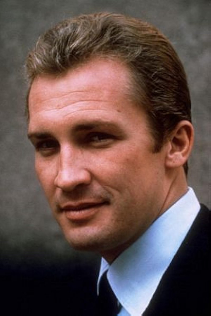 Youkounkoun75's tweet photo. Soirée nostalgie, premier épisode. Avec #RoyThinnes https://t.co/YlsqRKu0dI