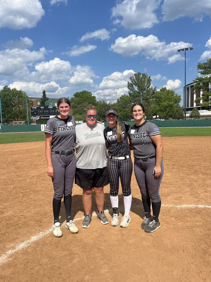 I had a fantastic time today at <a href="/OhioBobcatSB/">Ohio Softball</a> camp! Thank you <a href="/Hall_J_4/">Jenna Hall</a> and players for putting on such a great camp and giving great advice! I can’t wait to come back. Go Bobcats!