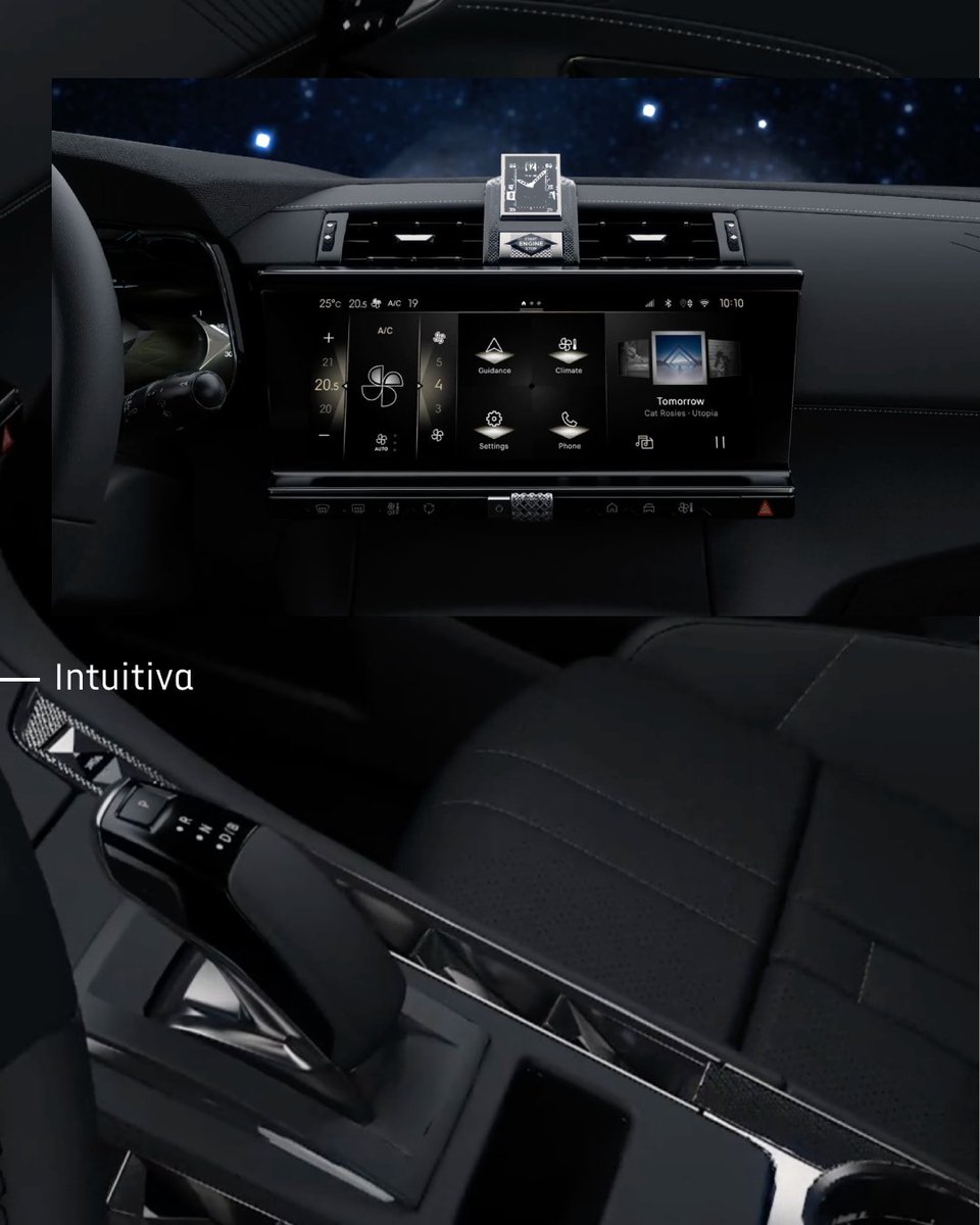 Totalmente personalizable es el DS Iris System de nuestro DS 7 Esprit de Voyage. Incluye un asistente personal con pantalla táctil y reconocimiento de voz, para tus viajes por el lujo y la excelencia.

#dschile #dsautomobileschile