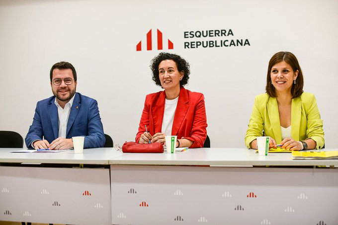 Loguaita 💛♥️💛♥️💛♥️💛♥️💛 tweet media