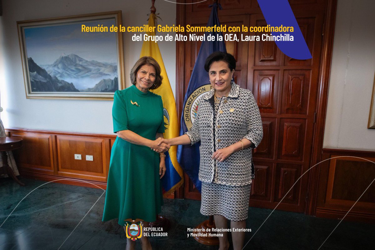 CancilleriaEc's tweet photo. La canciller @gabisommerfeld mantuvo una reunión con la coordinadora Del Grupo de Alto Nivel de la @OEA_oficial para el Fortalecimiento de la Participación Política de las Mujeres, Laura Chinchilla. En la cita se destacó que Ecuador, es un país de avanzada en materia de género por eso se encuentra entre los 20 países con mayor representación de mujeres en el legislativo. 

El grupo de alto nivel tiene como misión hacer seguimiento de las observaciones emitidas por las misiones electorales en temas como paridad, violencia política, financiamiento político y empoderamiento de las mujeres.