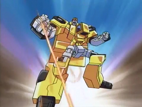 DailyTFormers's tweet photo. They say you have to be limber in order to strike as martial artist, but no one said you can't be as bulky and as strong like a bulldozer. He'll load those Autobot brothers into decent warriors. Today's #Transformers of the day is #RID2001 Heavy Load! https://t.co/vovs6IpgSN