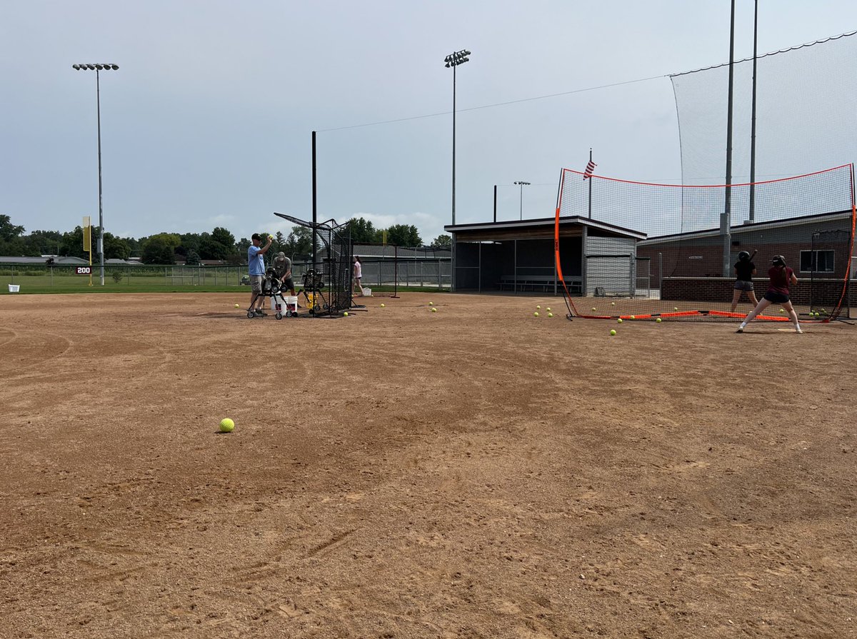 Independence Softball tweet media