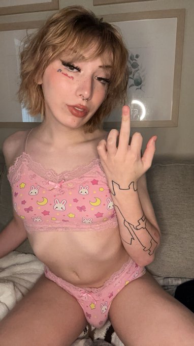 who want me https://t.co/JPVNlExvvJ