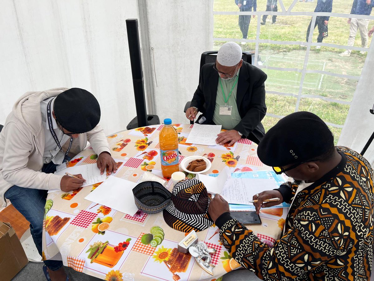 jalsasalanafr's tweet photo. #jsfr24
Lettre au Calife https://t.co/bR70aIzlmZ