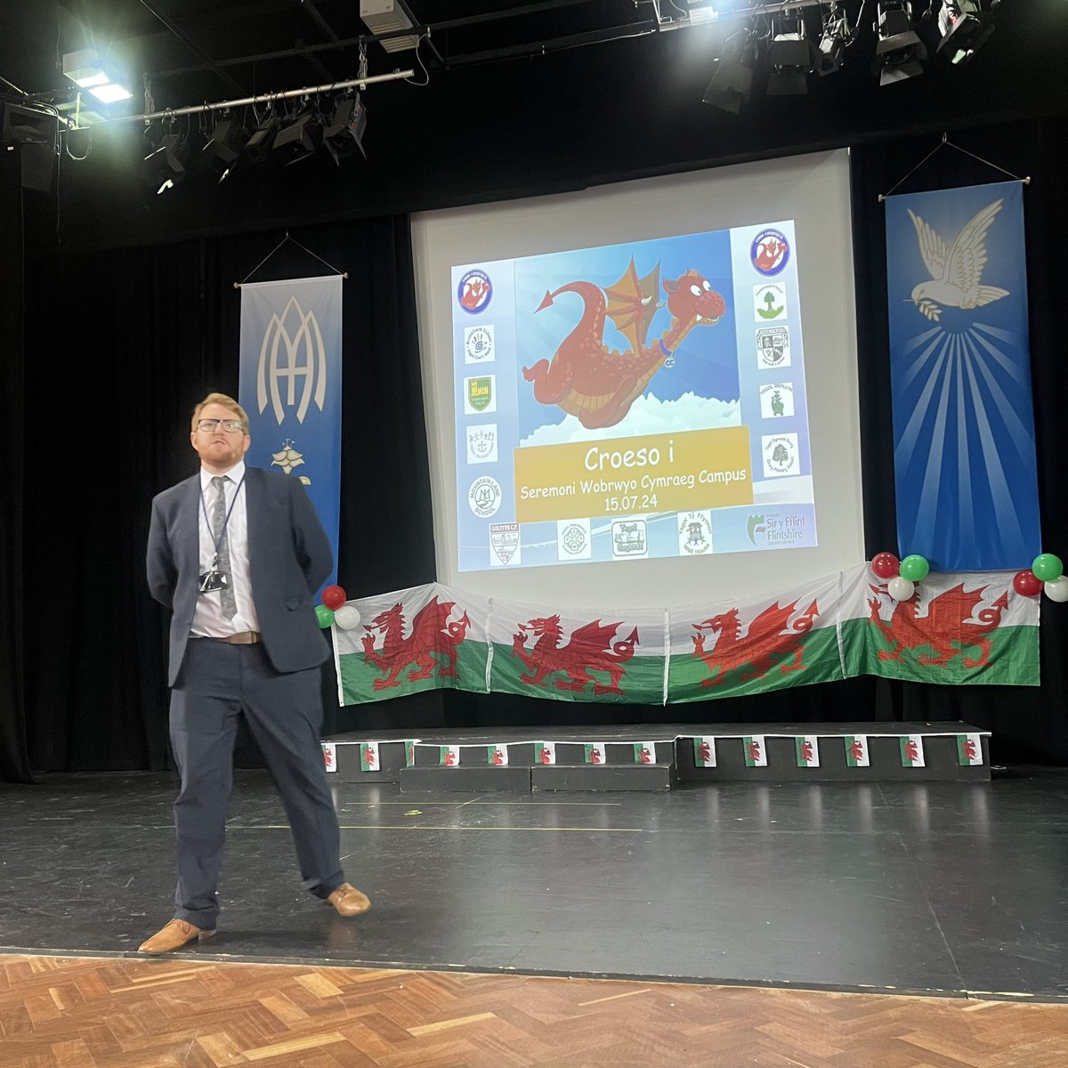 Tîm Cymraeg-Fflint tweet media