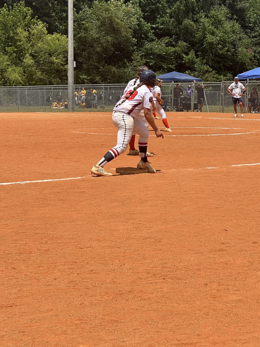 Wiley1Ava's tweet image. Thank you @ICWhitley for another great weekend at the Atlanta Legacy showcase. @UGASoftball @GSAthletics_SB @a_owen4 @CodeeYeske @GCSU_Softball @CoastalSoftball @TWiley25 @CWiley15
