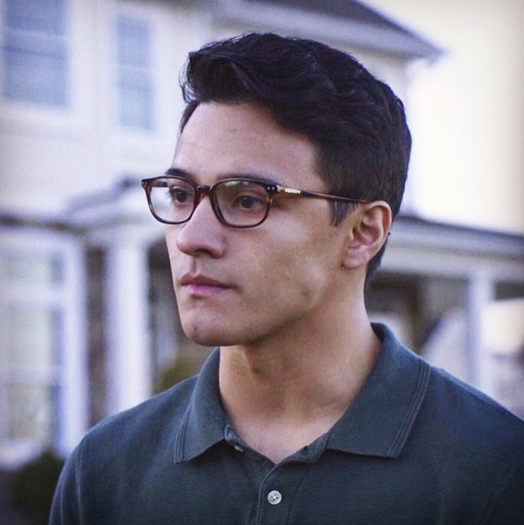 HeyHoKiddo's tweet photo. @rielfication @BrandonPerea THE OA (2016) https://t.co/x2Qh1c9CqK