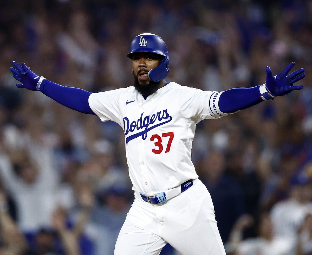 BleacherReport's tweet image. HOME RUN DERBY FINAL IS SET! 💥

🍿 Bobby Witt Jr.
🍿 Teoscar Hernández

Who you got? 👀