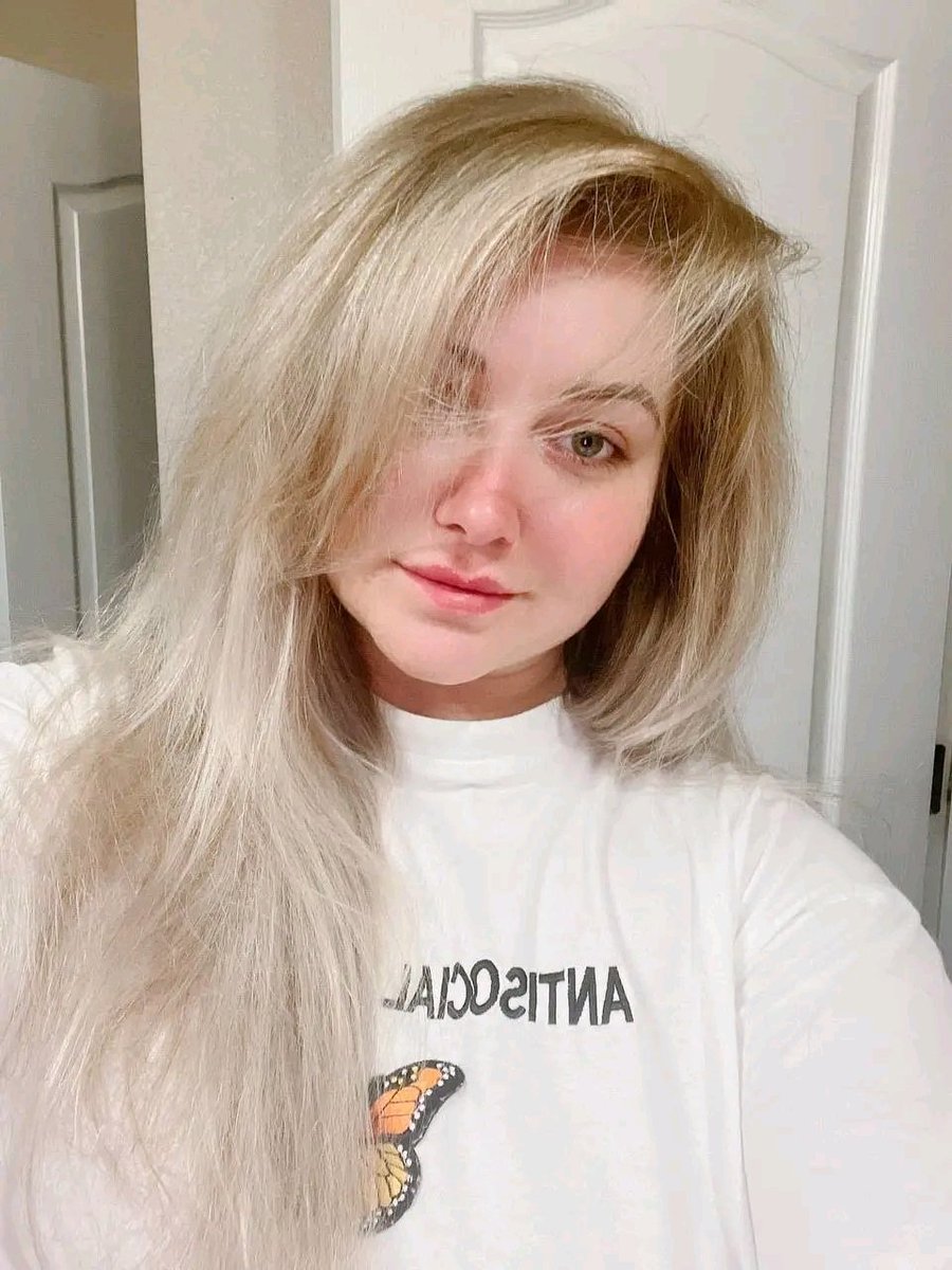 BenittaJen41996's tweet photo. What did you hear about beautiful girls??🥰 https://t.co/tCvtQplWCn