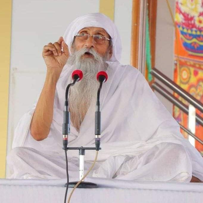 जैसे दूध बगैर गाय, फूल बगैर लता, शील बगैर भार्या, कमल बगैर जल, शम बगैर विद्या, और लोग बगैर नगर शोभा नहीं देते, वैसे हि गुरु बिना शिष्य शोभा नहीं देता ।
RPSunnao
Jai Gurudev
19, 20 और 21 जुलाई 2024
#गुरु_पूर्णिमा_पर्व_जयपुर