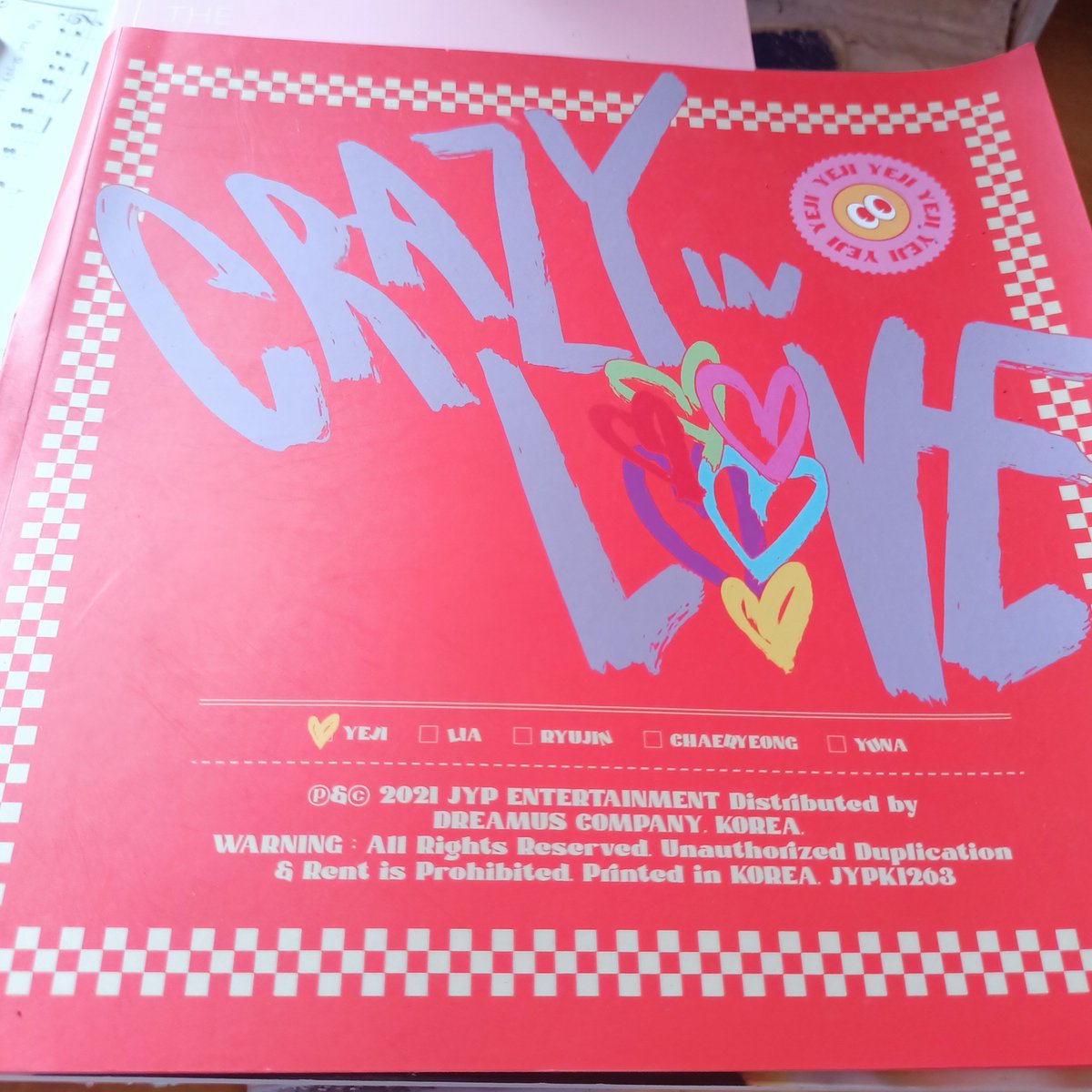 rr_carts's tweet photo. wts lfb ph | kpop photobooks

- 20php. each !!
- ‼️ bawas na 'yung pages
- good for making pc envelopes / designs

- ive eleven, mots: persona, crazy in love, ly: answer

t. bts ive itzy pb only extra sale 

dm or reply to claim! https://t.co/cuTMgUG9YA