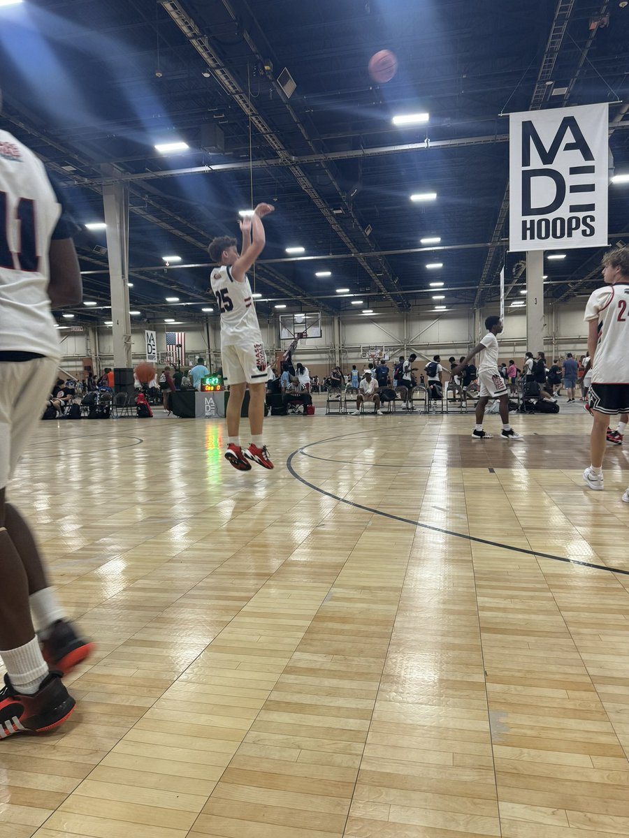 Chris Boyd (@the5cbs) on Twitter photo Great tourney weekend at <a href="/madehoops/">MADE Hoops</a> Summer Live in Harrisburg, PA <a href="/ChrisBoyd248/">Chris Boyd</a> #RivalsElite one more summer tourney! Great tourney weekend at <a href="/madehoops/">MADE Hoops</a> Summer Live in Harrisburg, PA <a href="/ChrisBoyd248/">Chris Boyd</a> #RivalsElite one more summer tourney!