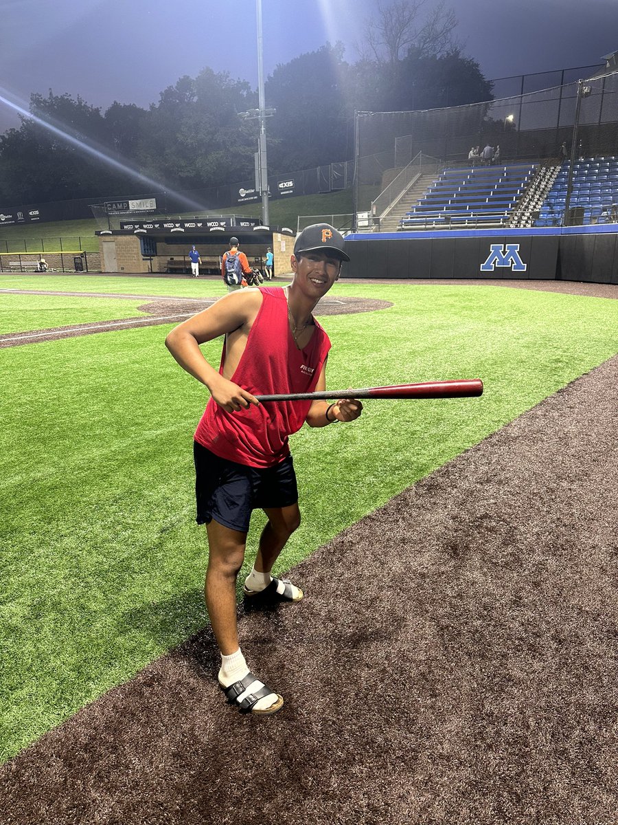 SLP Town Team (@slptownteam) on Twitter photo Although the rankings suggest that our team folded, we are still alive and well. <a href="/AndruwVela/">Andruw Vela</a> puts down possibly the first sac bunt in team history and Brady Burzynski walks it off with a double. Park takes down the <a href="/MtkaMonarchs/">Minnetonka Monarchs</a> 5-4 Although the rankings suggest that our team folded, we are still alive and well. <a href="/AndruwVela/">Andruw Vela</a> puts down possibly the first sac bunt in team history and Brady Burzynski walks it off with a double. Park takes down the <a href="/MtkaMonarchs/">Minnetonka Monarchs</a> 5-4