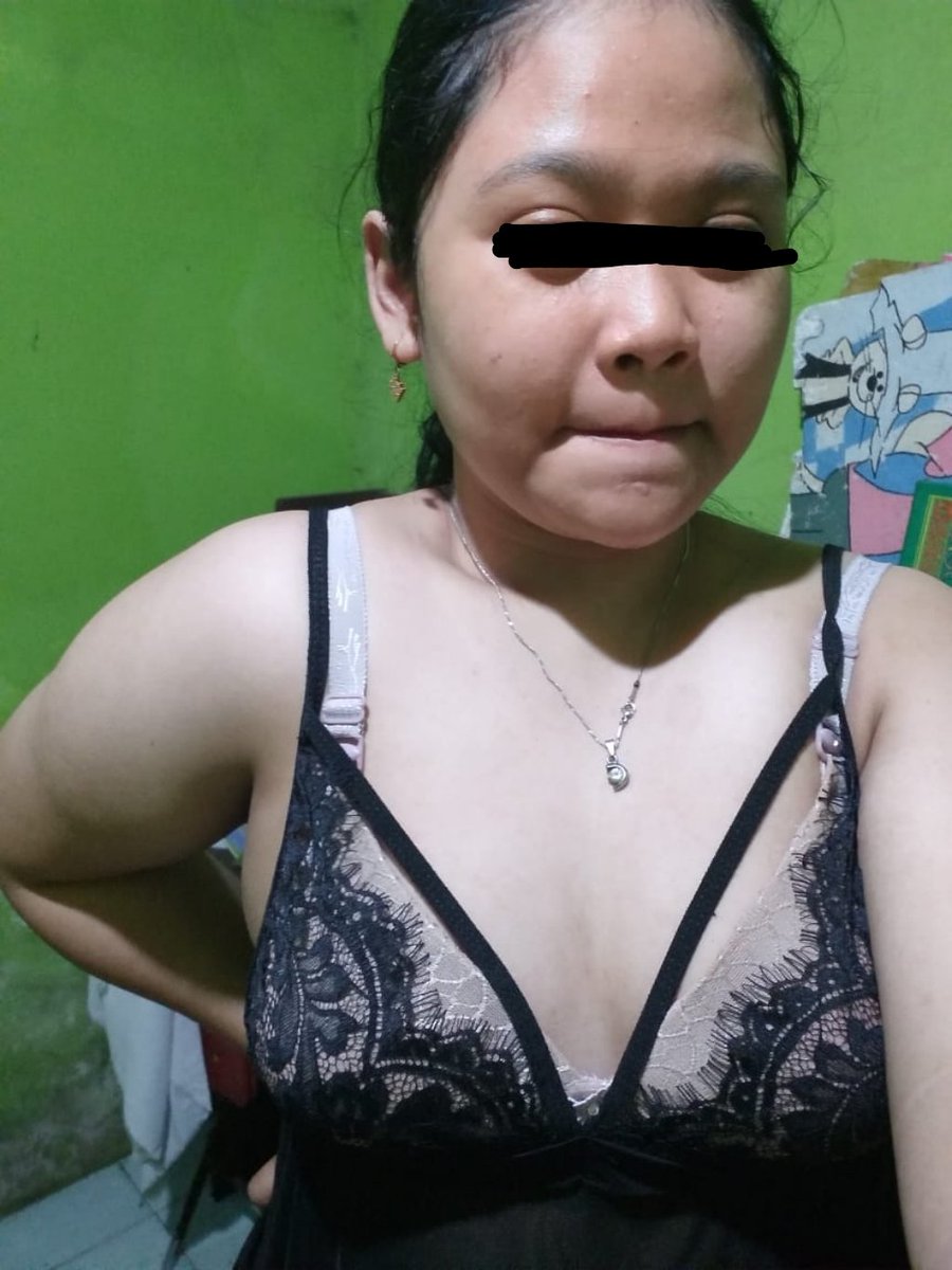 ItemTytyd's tweet photo. Mau mandi tapi mager banget 🫧😶‍🌫️ https://t.co/f9N9VNTzTq