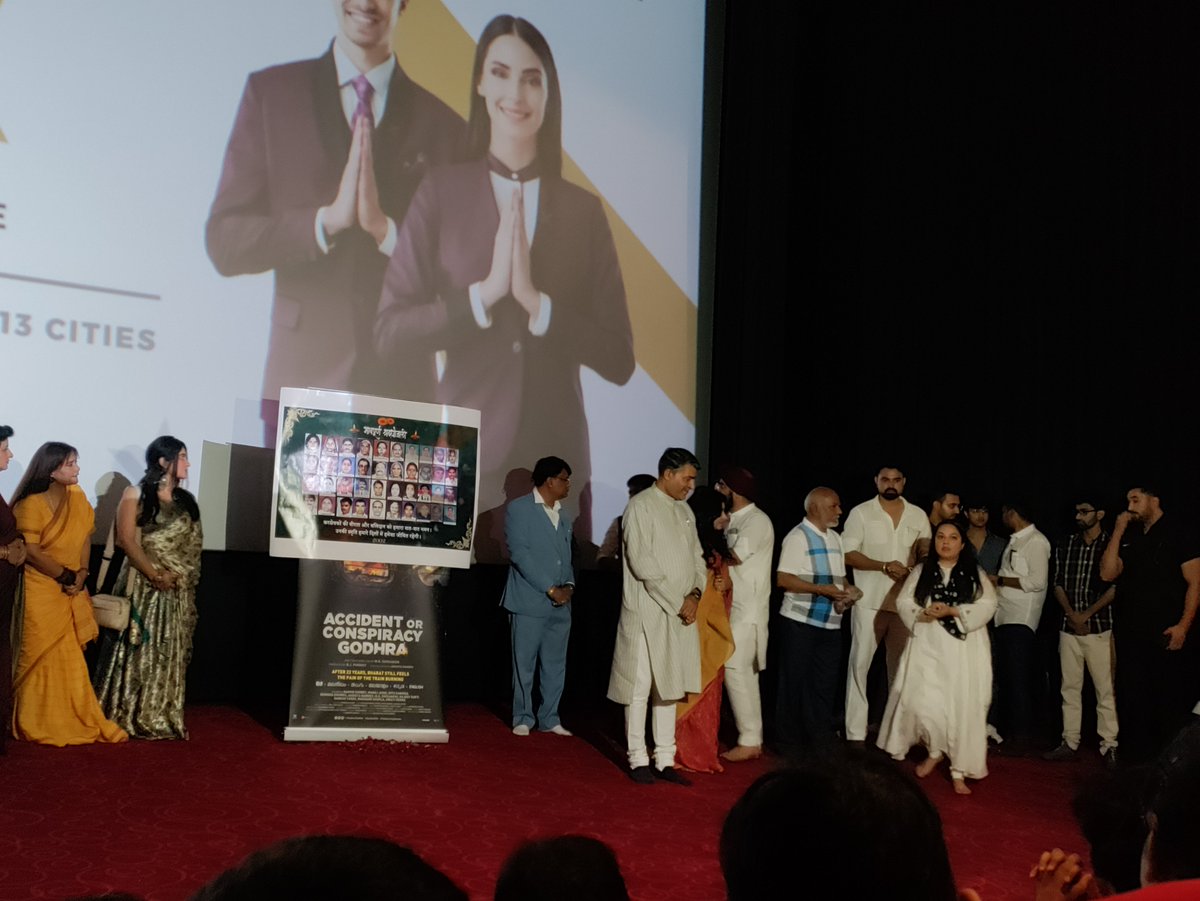 richaj1309's tweet photo. #Godhra Accident or Conspiracy is a fact-supported and very well-directed movie. Director @Mkshivaaksh and producer @TheBJpurohit must be congratulated for their courage & creativity. #TruthToBeTold and cinema are the most potent medium. You will stick to your chair till the end. https://t.co/XC1NLxpADh
