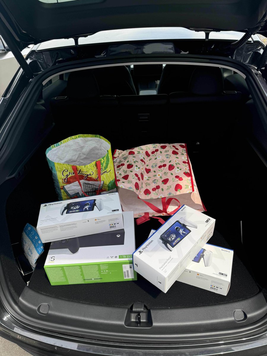 Frugal Season tweet media