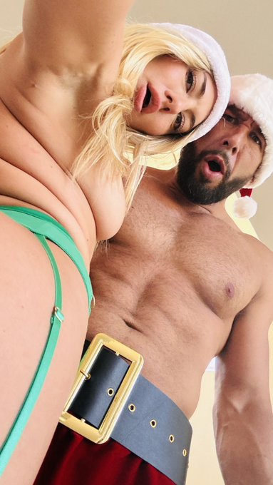 It&rsquo;s XXXmas in JULY! 🌶️🎄😩‼️ @HustlerMag @TheWillPounder https://t.co/K5GgO6uPXF<a class="tags" href="/tag/hustlermag">@hustlermag</a><a class="tags" href="/tag/thewillpounder">@thewillpounder</a>