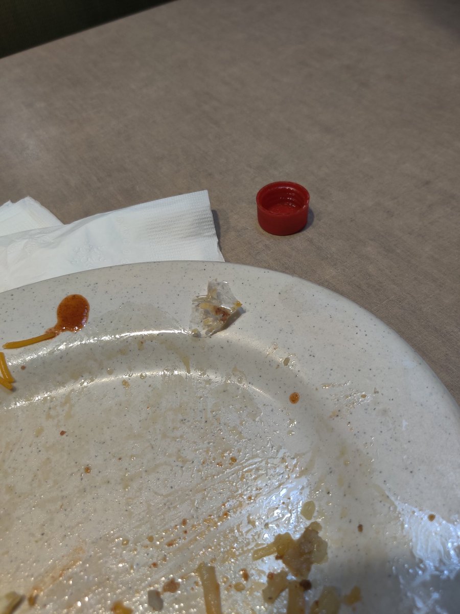 cjmbkk's tweet photo. @FarmerBoys plastic scraps in my omelette today. 🤢🤮 https://t.co/BFlMSa2wbO