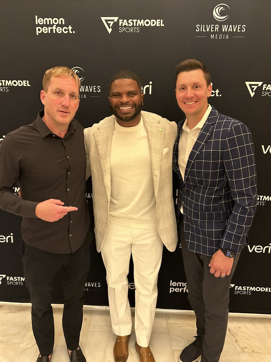 SilverWaveMedia's tweet photo. Southland Commissioner Chris Grant and Vin Bruno of Fast Model at the 2024 Silver Waves Media Future GM/President Power Dinner. https://t.co/QE9uxEXHSR
