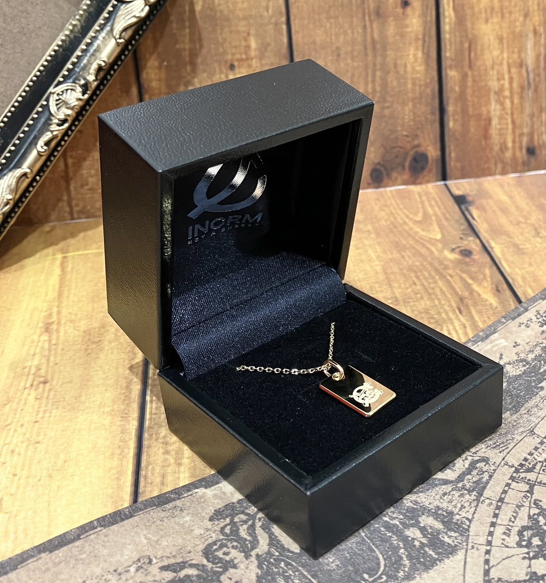 【新商品】INCRM×ONE PIECE
PLATE NECKLACE SKULL

16,500円(税込)

レジにて販売中！
#麦わらストア #ONEPIECE