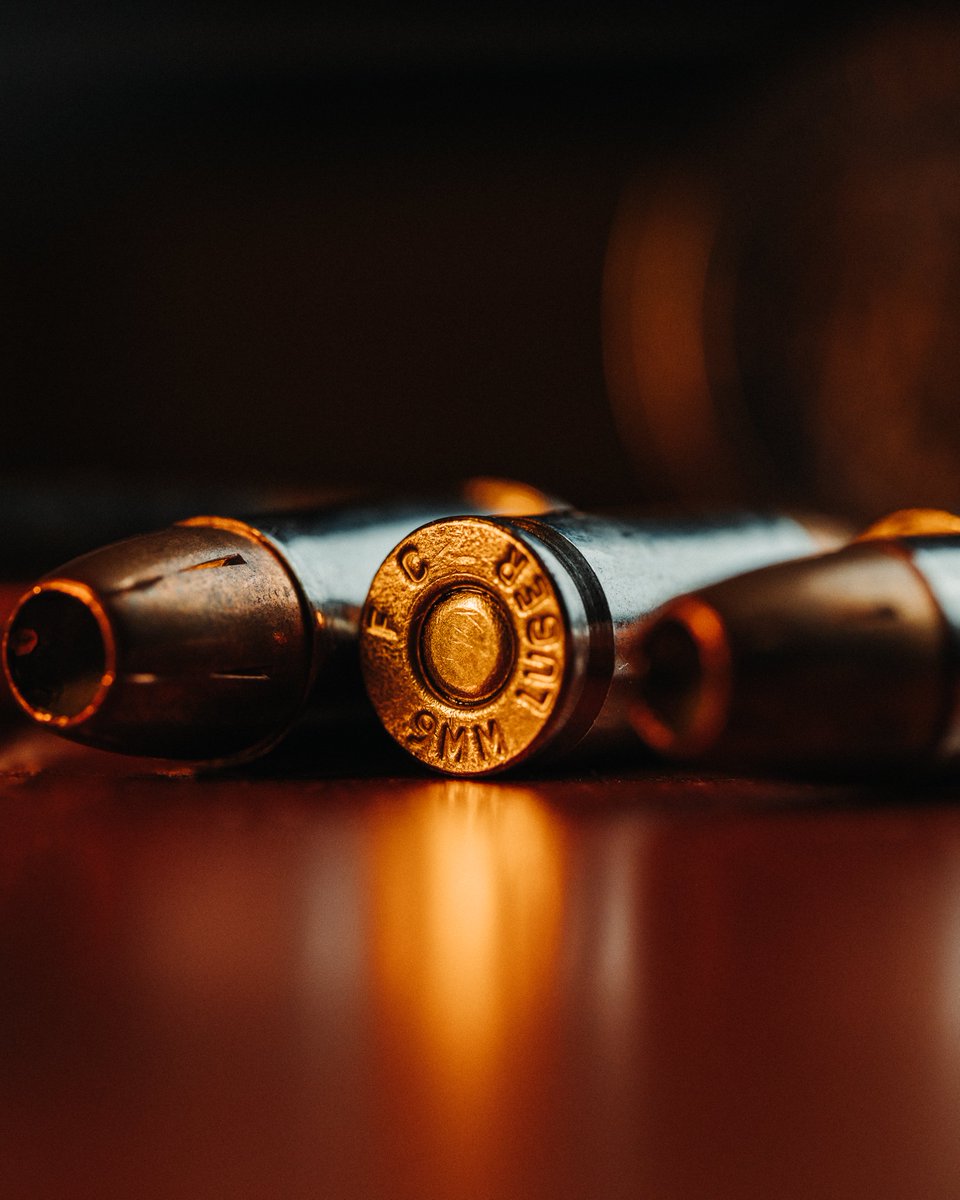 gunnerds_mag's tweet photo. ¿Do you use anything other than 9mm Hollow Point for self-defense?

#FederalPremium #9mm #HST #PersonalDefense https://t.co/mG6VYbix5R