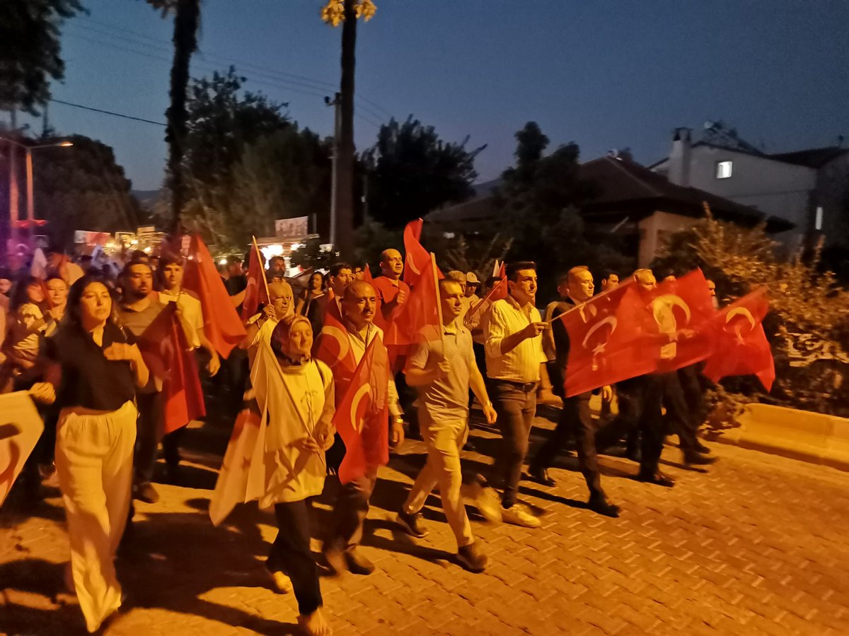 koycegiz48's tweet photo. 15 Temmuz Demokrasi ve Milli Birlik Günü kapsamında ilçemizde Yürüyüş ve Anma Programı düzenlendi.
@MMaslak https://t.co/0FUvYWUw9q