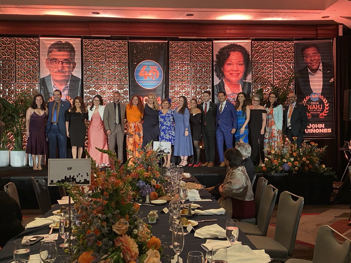 So grateful to <a href="/NAHJ/">NAHJ</a>'s members for ratifying the bylaws amendments during our recent elections.Bravo <a href="/JulioCesrChavez/">Julio-César Chávez</a> &amp; <a href="/arelisrhdz/">Arelis R. Hernández</a> who spearheaded a 4-yr effort that will help our organization evolve, &amp; huge thanks to the 2022-24 board for its fantastic work getting out the vote