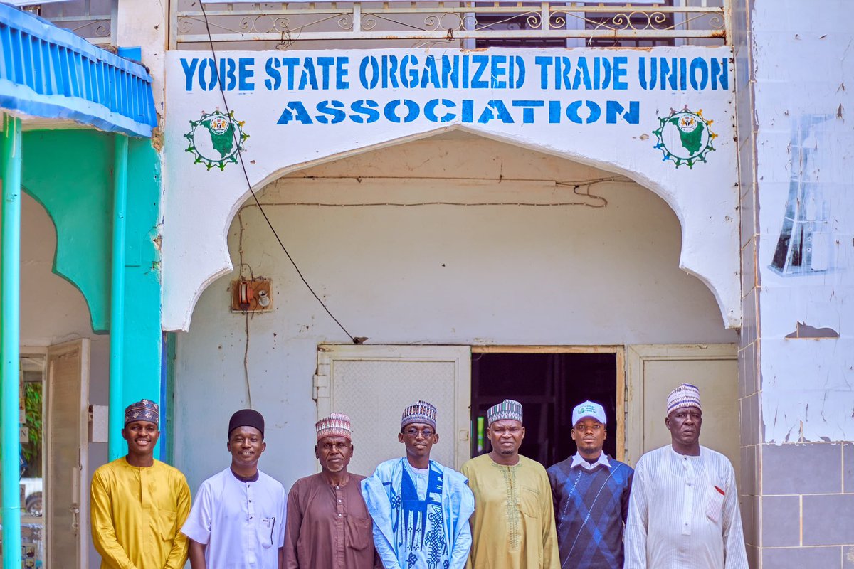 Hon. <a href="/abdul_jjr/">🔴🔴Abdul jajere 🔴🔴</a> and his team paid a curtesy visit to the Chairman of Yobe State Organized Trade Union Association Alhaji Lawan Ali and his Vice as well as the Auditor of the Association. 
This is in line with the team's preparation for the 2027 General Election.