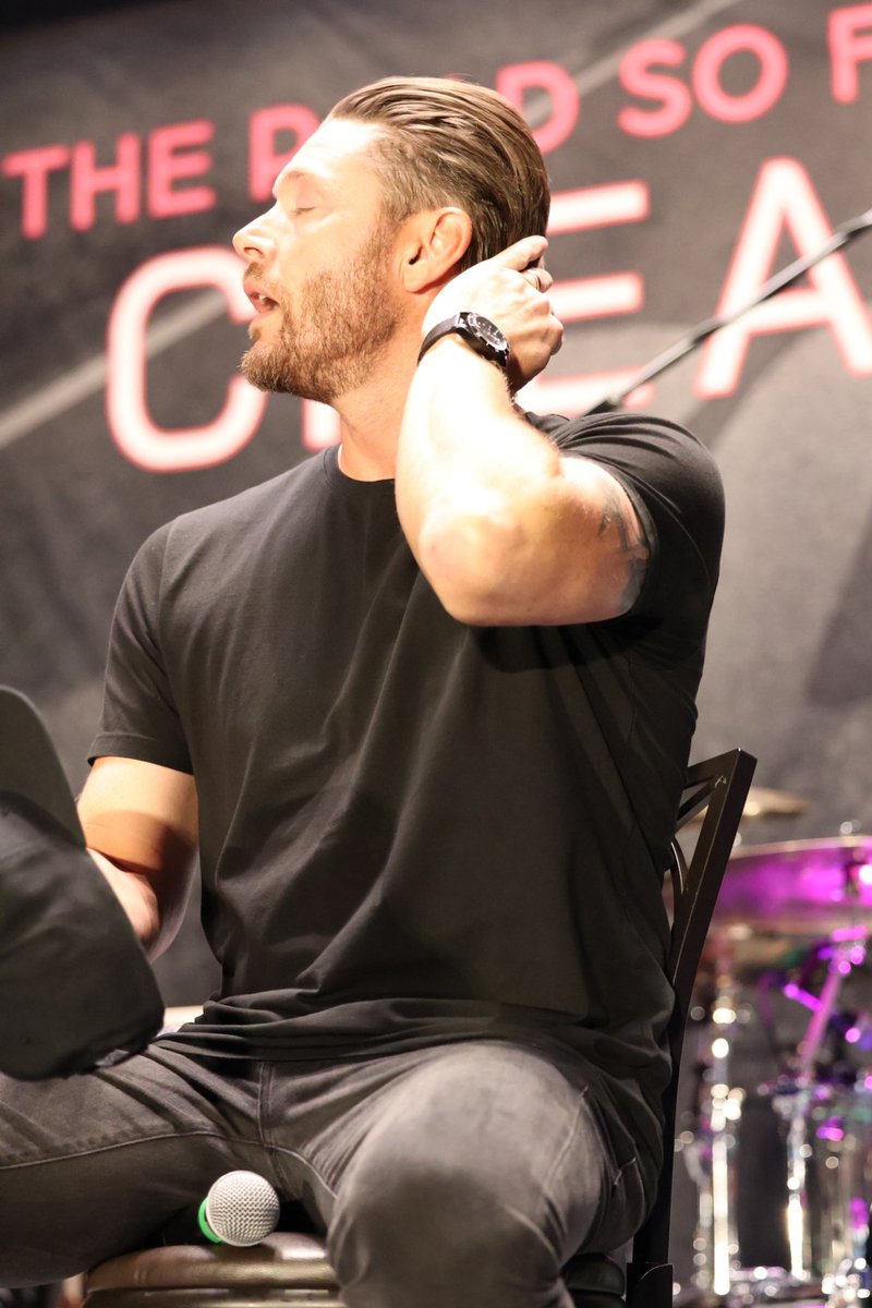 BggZineb's tweet photo. #JensenAckles #DeanWinchester #SPNFamily #Supernatural #BigSky #TheBoys #TheWinchesters #BuddyGames #Spnsf #SPNOH #SFCon β’β’β’ββJ.DW https://t.co/oLgk1n4byS