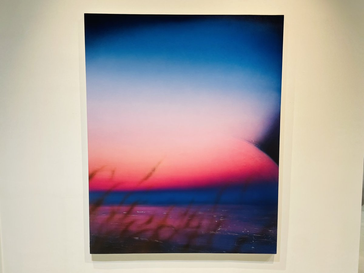 yokoi_10's tweet photo. 岡田菜美さんの個展
『The eternal moment』
微睡の中にいるような、
だけどどこか懐かしい心地良さ♨️
#岡田菜美 #NamiOKADA
#NEWART #現代アート #art #contemporary #galleryUG https://t.co/2k0agZEmWy