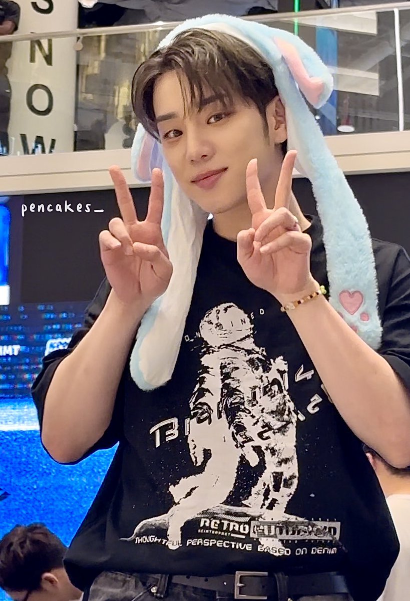 pencakes_'s tweet photo. 240715

✌🏻🥰✌🏻 https://t.co/MWalXqFJXE