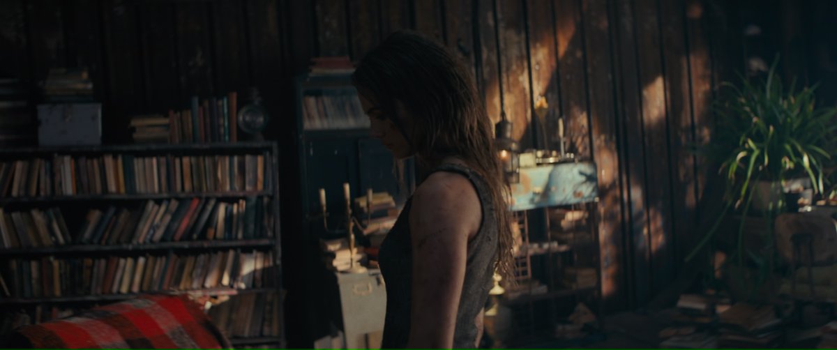 Ape_Bait's tweet photo. @OfTyrantApe Her stomach growled at the mention of food, it had been days since she'd eaten, she was showing signs of malnutrition.

Glaring wordlessly at his back as he closed the cell door behind him, finally taking a moment to take in her surroundings. - https://t.co/r4OV5E3gcE
