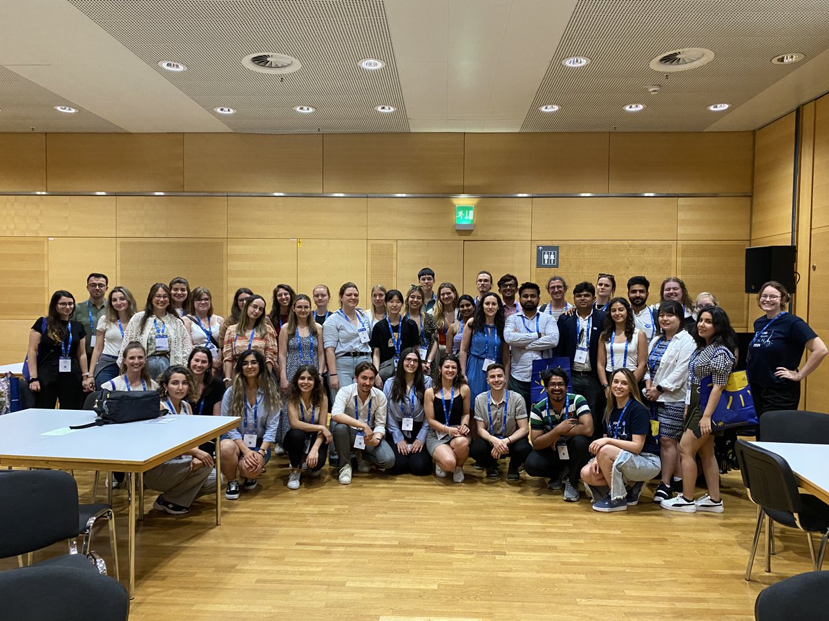 neurodaniela's tweet photo. About planning conferences in advance 😊
Throwback #FENS2024
The events I loved the most this year needed pre-registration
- NeuroHackaton @dana_fdn IONx
- Meet the expert @rolls_asya
- Funny Brains @jslbutler Becky and Michele
- Buddy system #SHSC
Plan your @escbconference😎 https://t.co/ZkxVDdfQDH