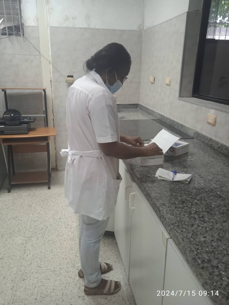 cubacooperaven's tweet photo. "Nos sentimos orgullosos de nuestra medicina. Seguiremos confiando siempre en la honradez de nuestros médicos…”. CAT: Dr. José Gregorio Hernández. Estado Barinas #CubaPorLavida https://t.co/6u2VHIhmAW