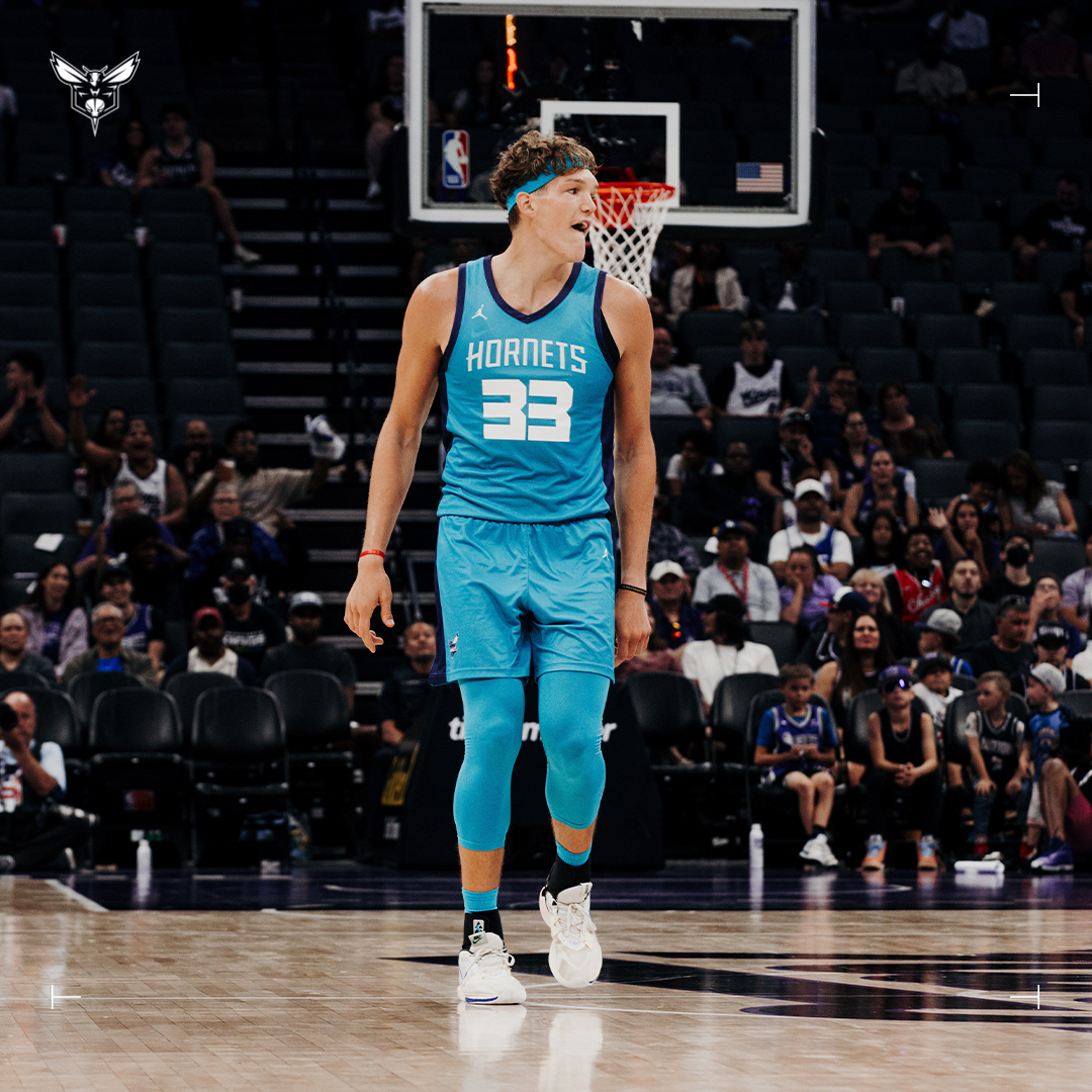 hornets's tweet photo. Coming out of high school, @jakestephens0 only had one Division I offer. 📜

Though this school was close to home, playing at the prestigious, yet rigorously strict Virginia Military Institute would take some getting used to. 

@sam_perley on how VMI shaped Stephens' career 📝