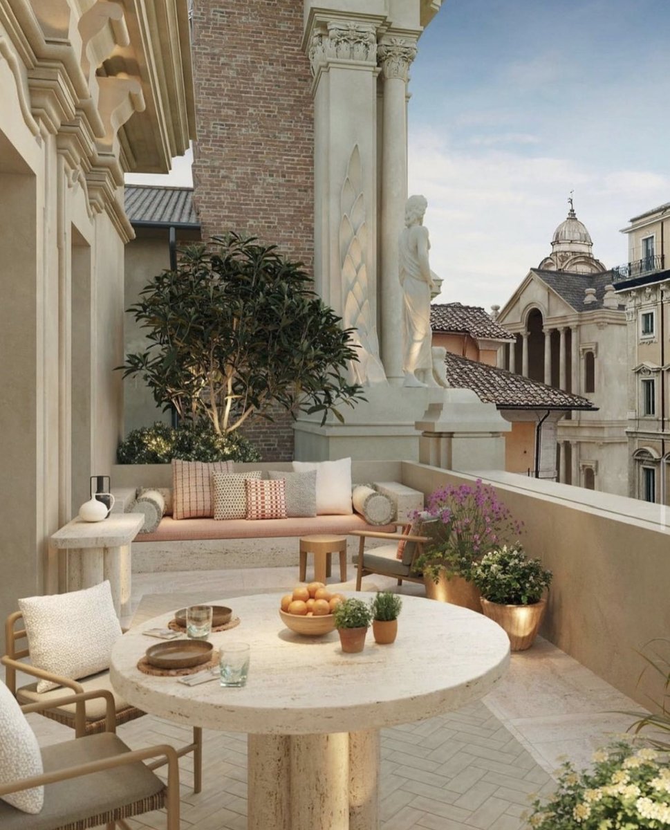 EvaLovesDesign's tweet photo. An evening in Rome https://t.co/3gbcbmsse5