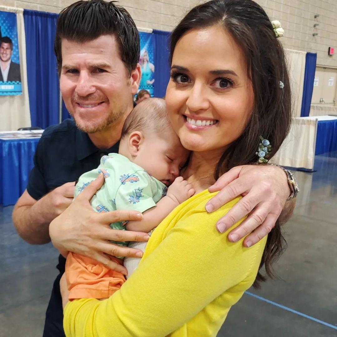 How great is this to see! Wonder Years cast members  <a href="/JasonHervey/">Jason Hervey</a>, <a href="/realdanlauria/">Dan Lauria</a> &amp; <a href="/danicamckellar/">Danica McKellar</a> together again! (with Jason's grandson 🤯). 📸 courtesy of Danica McKellar.