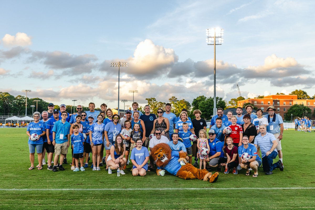 Lionsbridge FC tweet media