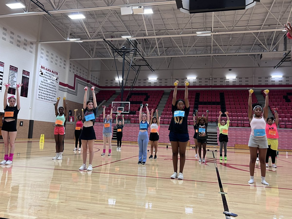 BHSElkStrutters's tweet photo. Team camp day 1 was filled with goodies, jazzercise, and a theme reveal filled with LOVE. Thank you so much to everyone that made today happen.
BIG shoutout to Mr.Roland and Mrs.Winn for helping us kick off day 1!
#OFIF #45thline https://t.co/5masienzkk