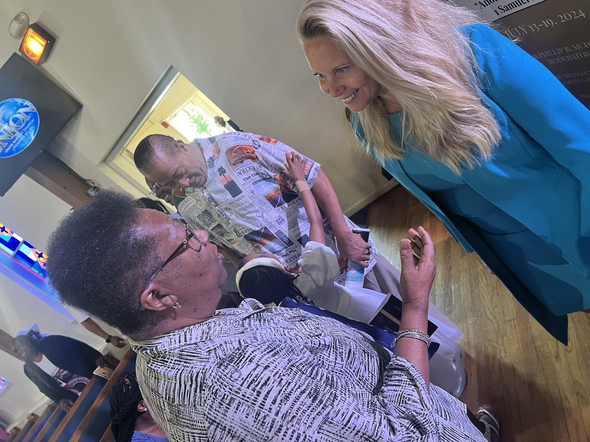 Laura Gillen tweet media