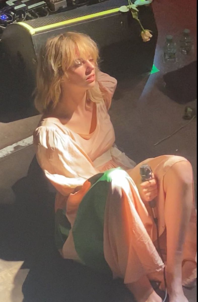 aehwkes's tweet photo. I DIED https://t.co/jiv7zYzYgF