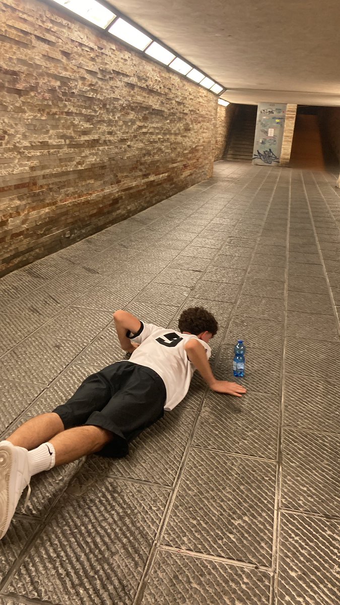 tutta rimini a piedi in una serata sbloccata 👅👅 (26k passi)